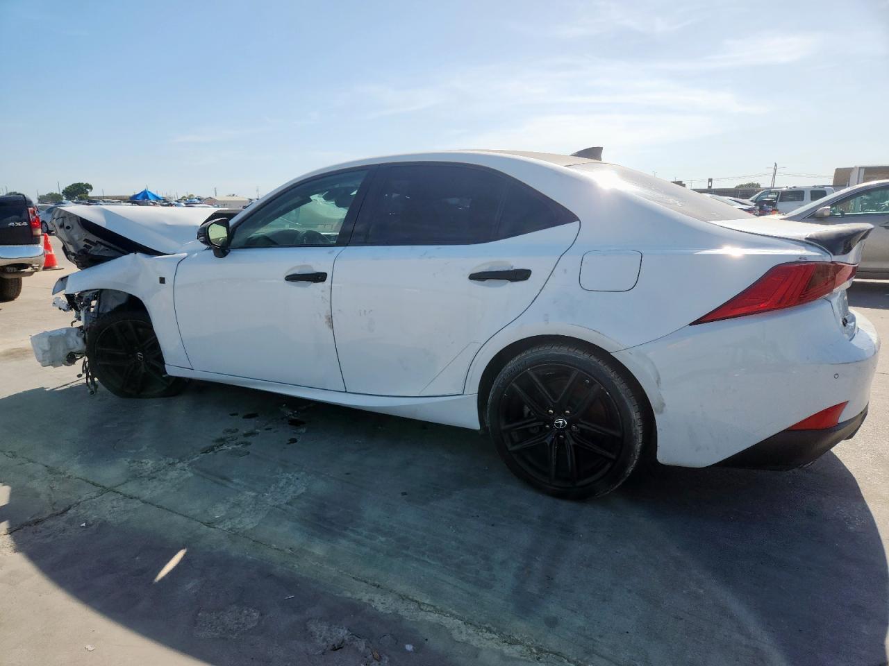 2019 Lexus Is 300 - Фото 2