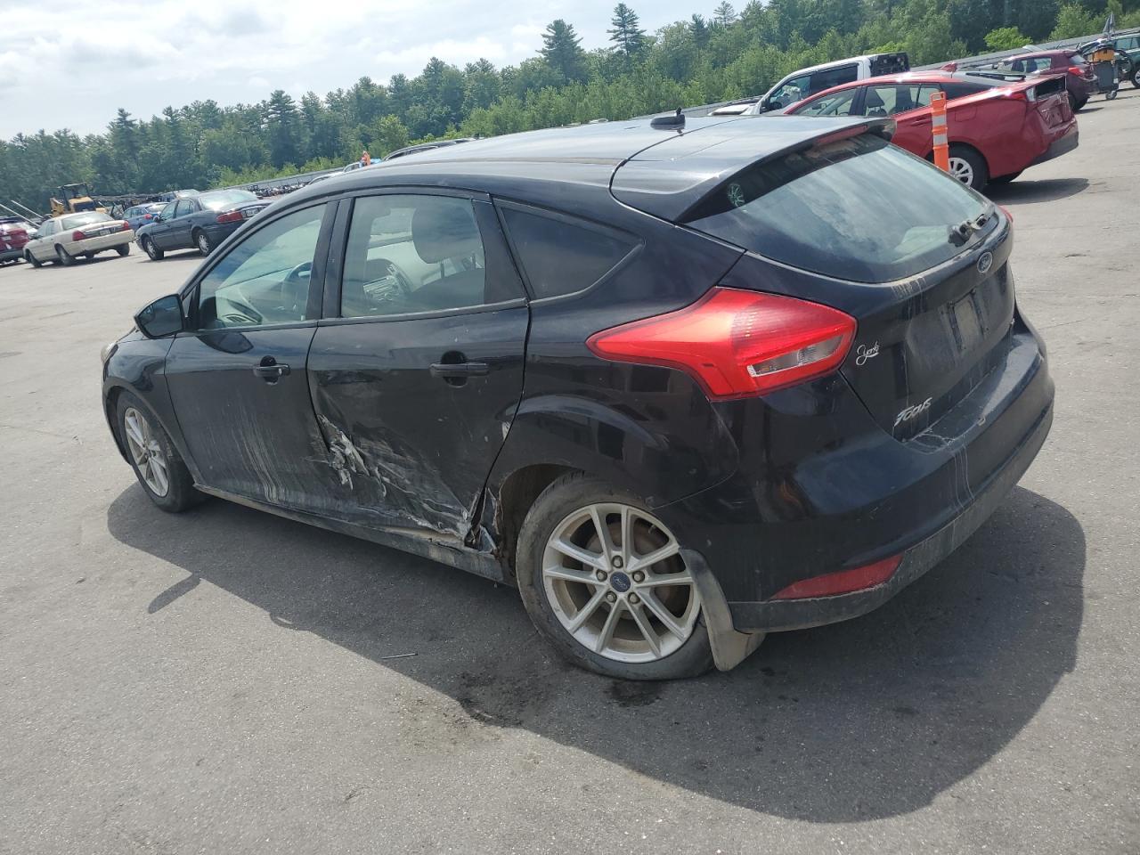 2016 Ford Focus Se - Image 2