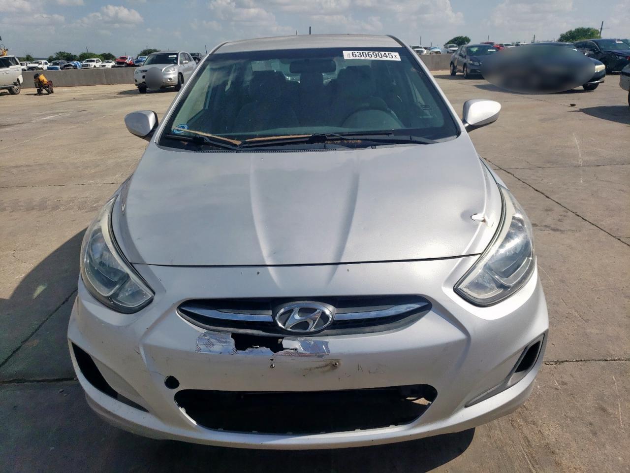 2015 Hyundai Accent Gls - Image 5