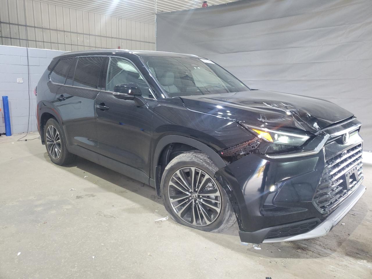 2025 Toyota Grand Highlander Limited - Фото 4