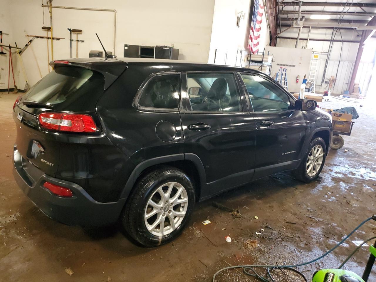 2014 Jeep Cherokee Sport - Фото 3