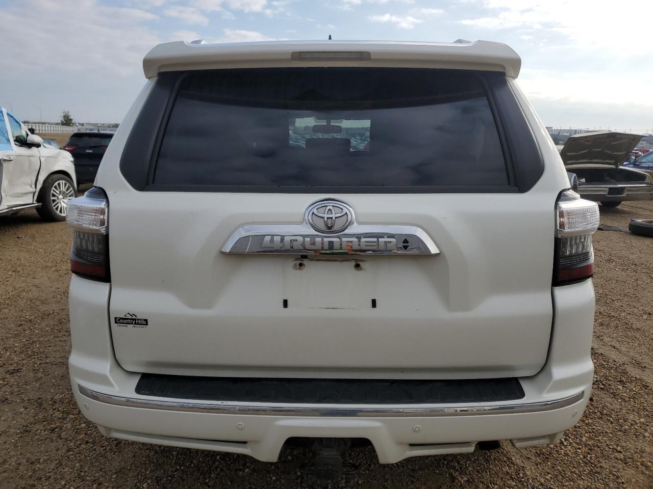 2015 Toyota 4Runner Sr5/Sr5 Premium - Image 6