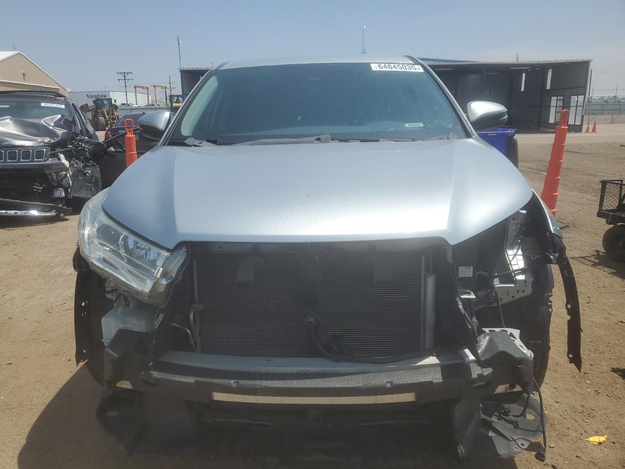 2019 Toyota Highlander Le - Image 5