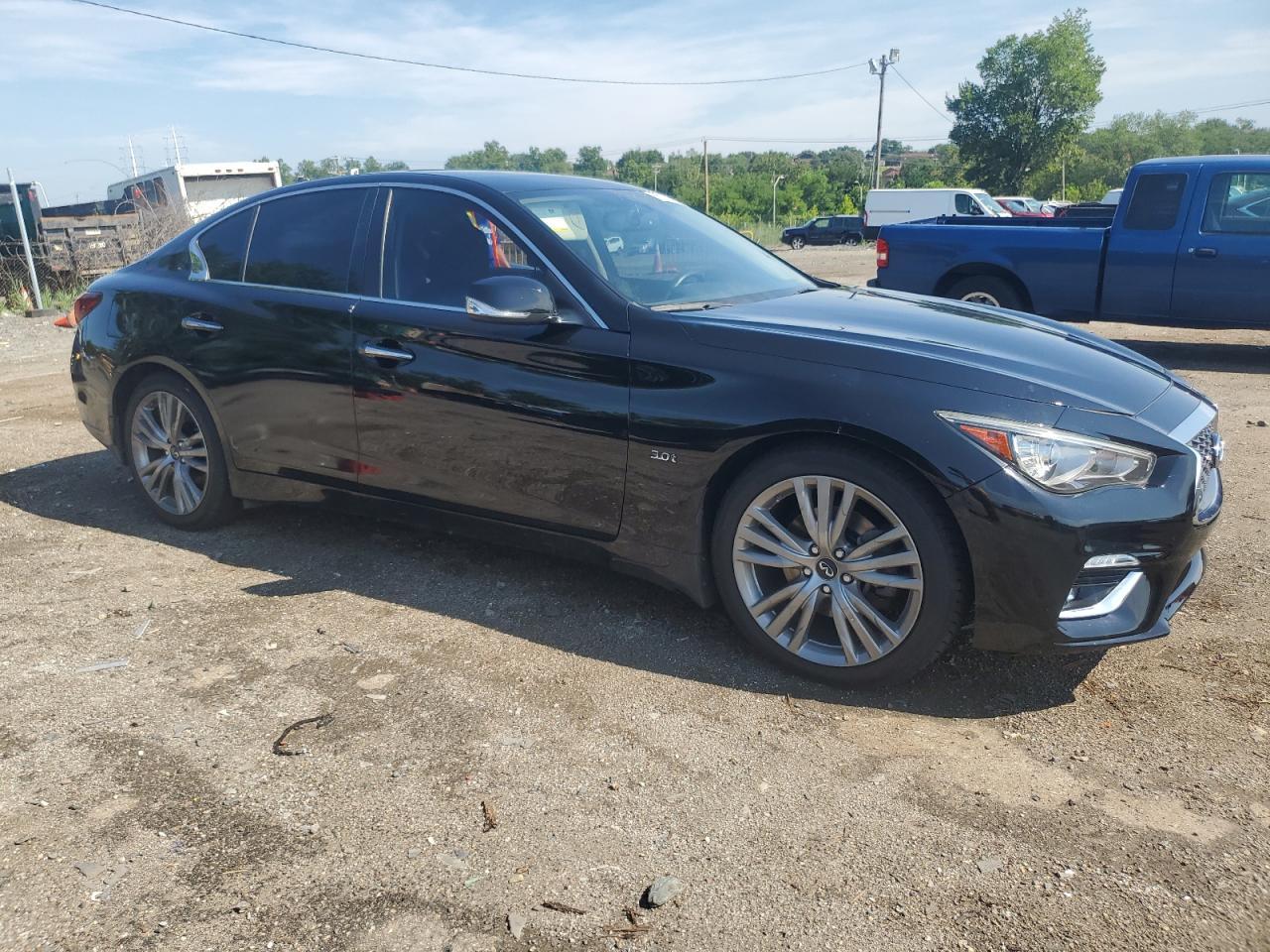 2018 Infiniti Q50 Luxe - Image 4