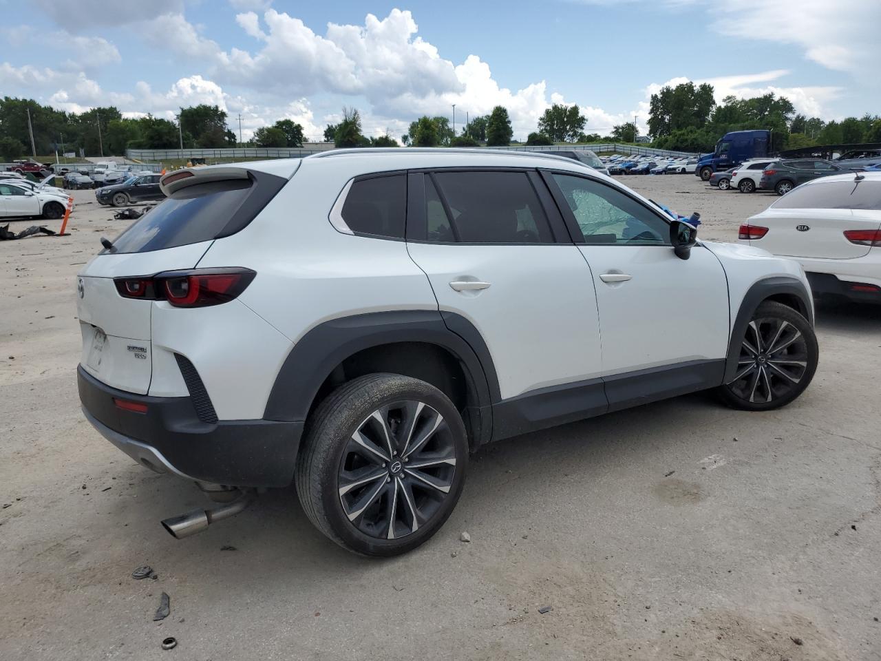 2023 Mazda Cx-50 Base - Фото 3