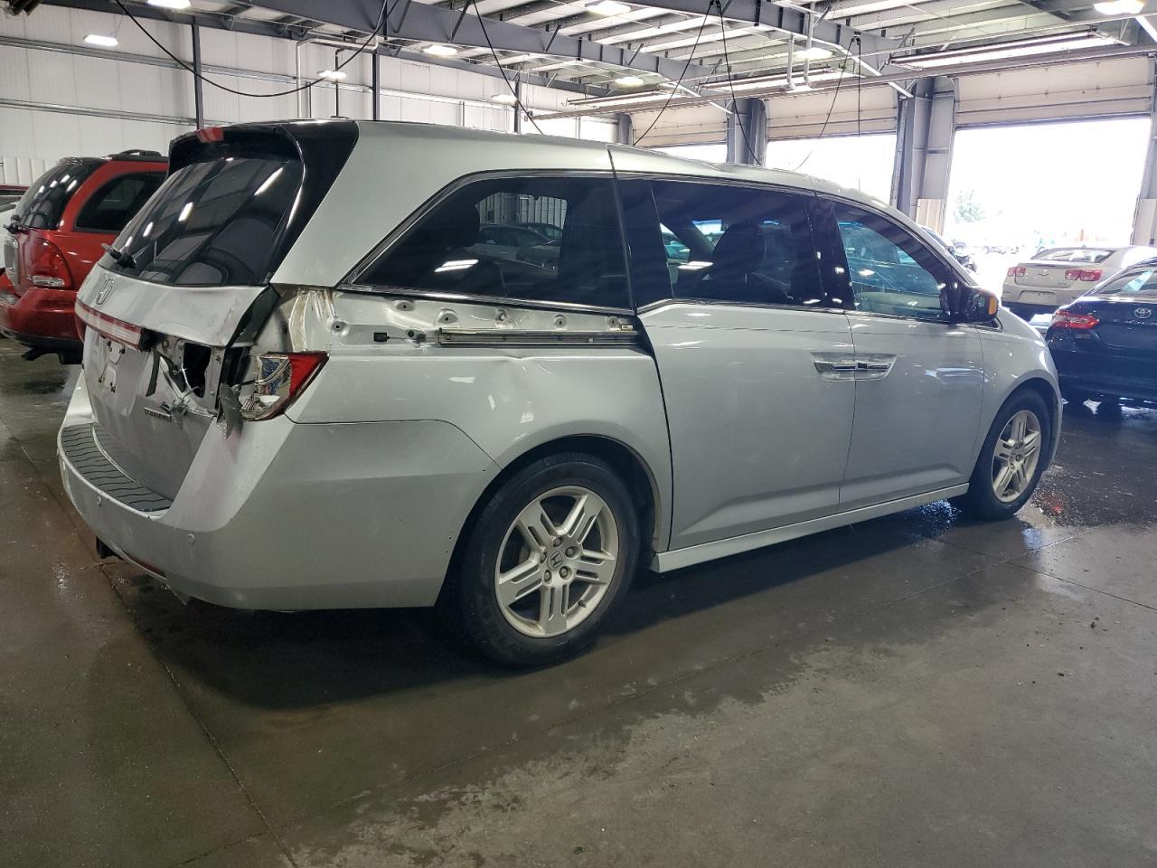 2012 Honda Odyssey Touring - Фото 3