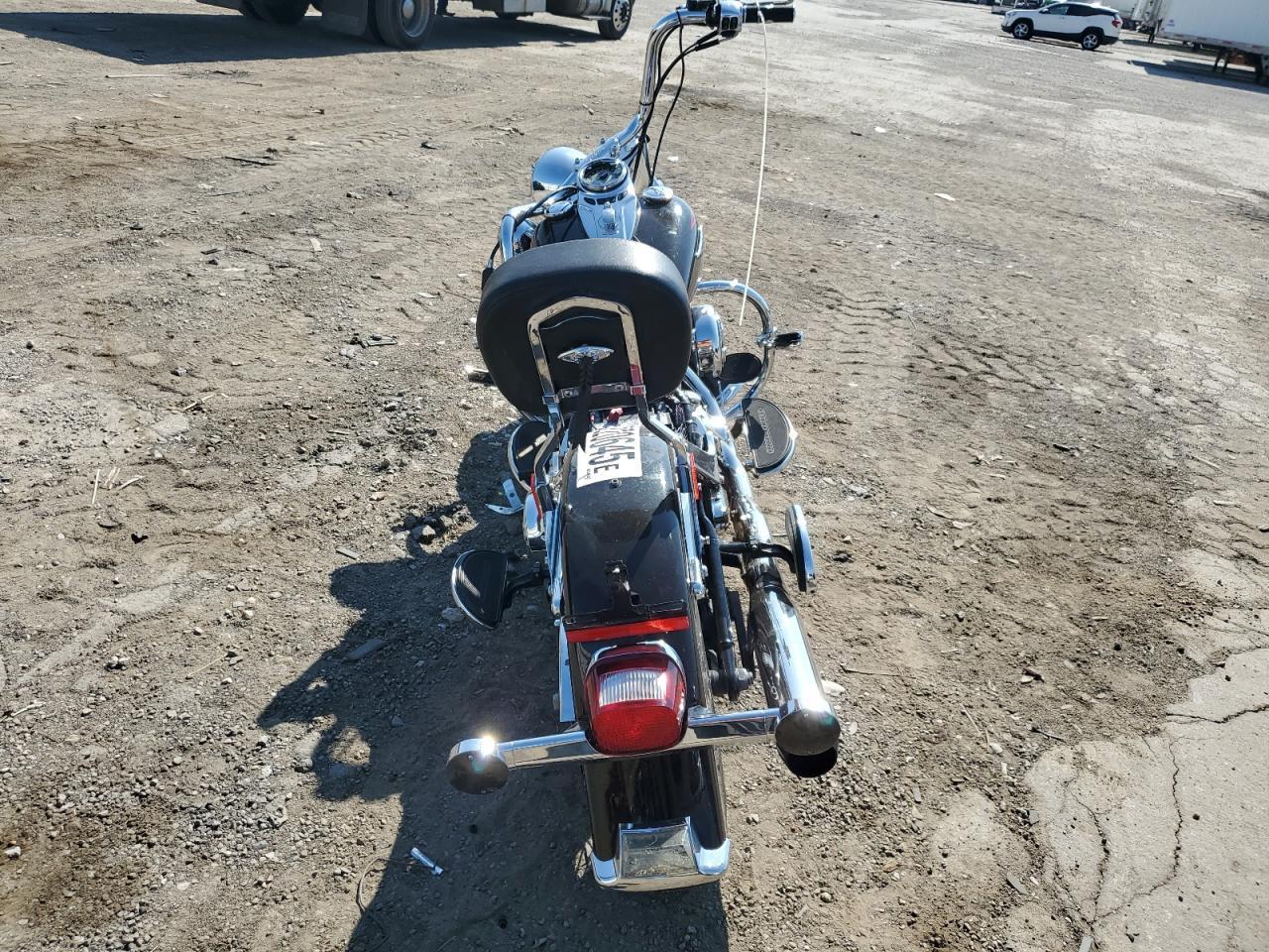 2011 Harley-Davidson Flstc - Фото 4