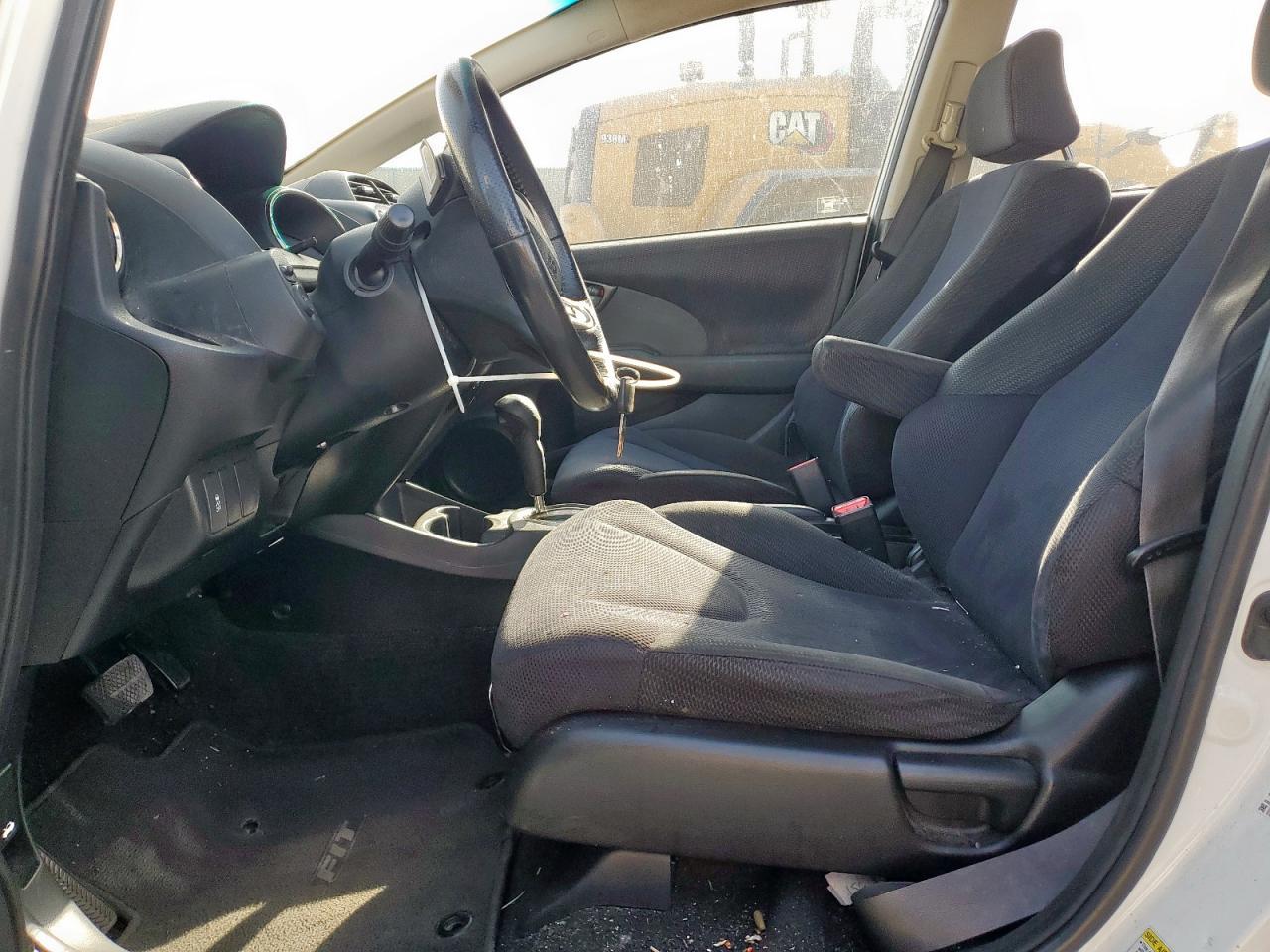 2012 Honda Fit Sport - Фото 7