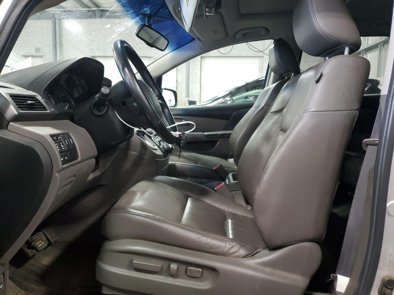 2012 Honda Odyssey Touring - Фото 7