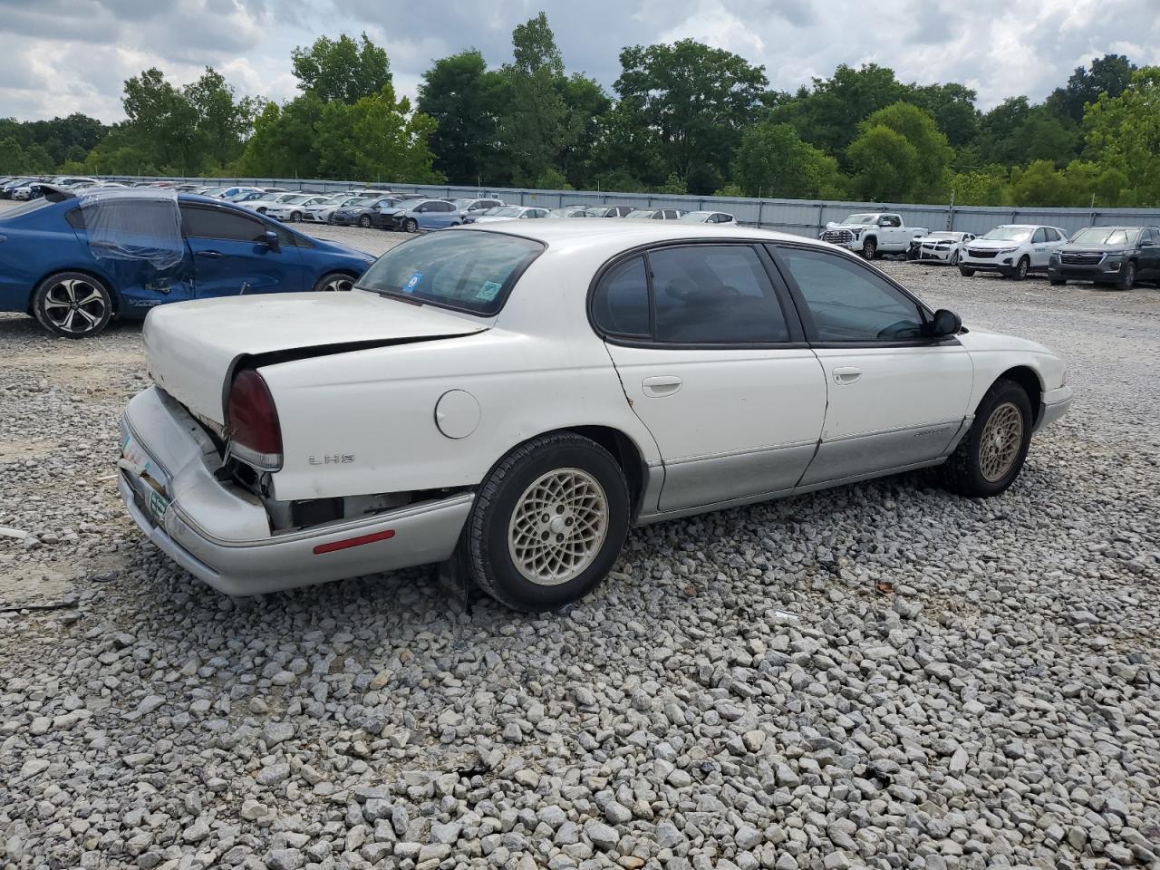 1997 Chrysler Lhs - Image 3