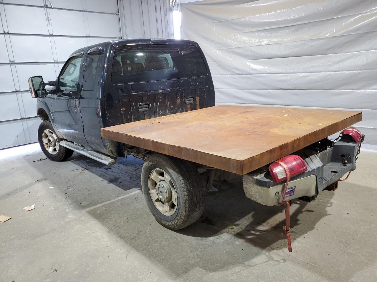 2016 Ford F250 Super Duty - Image 2