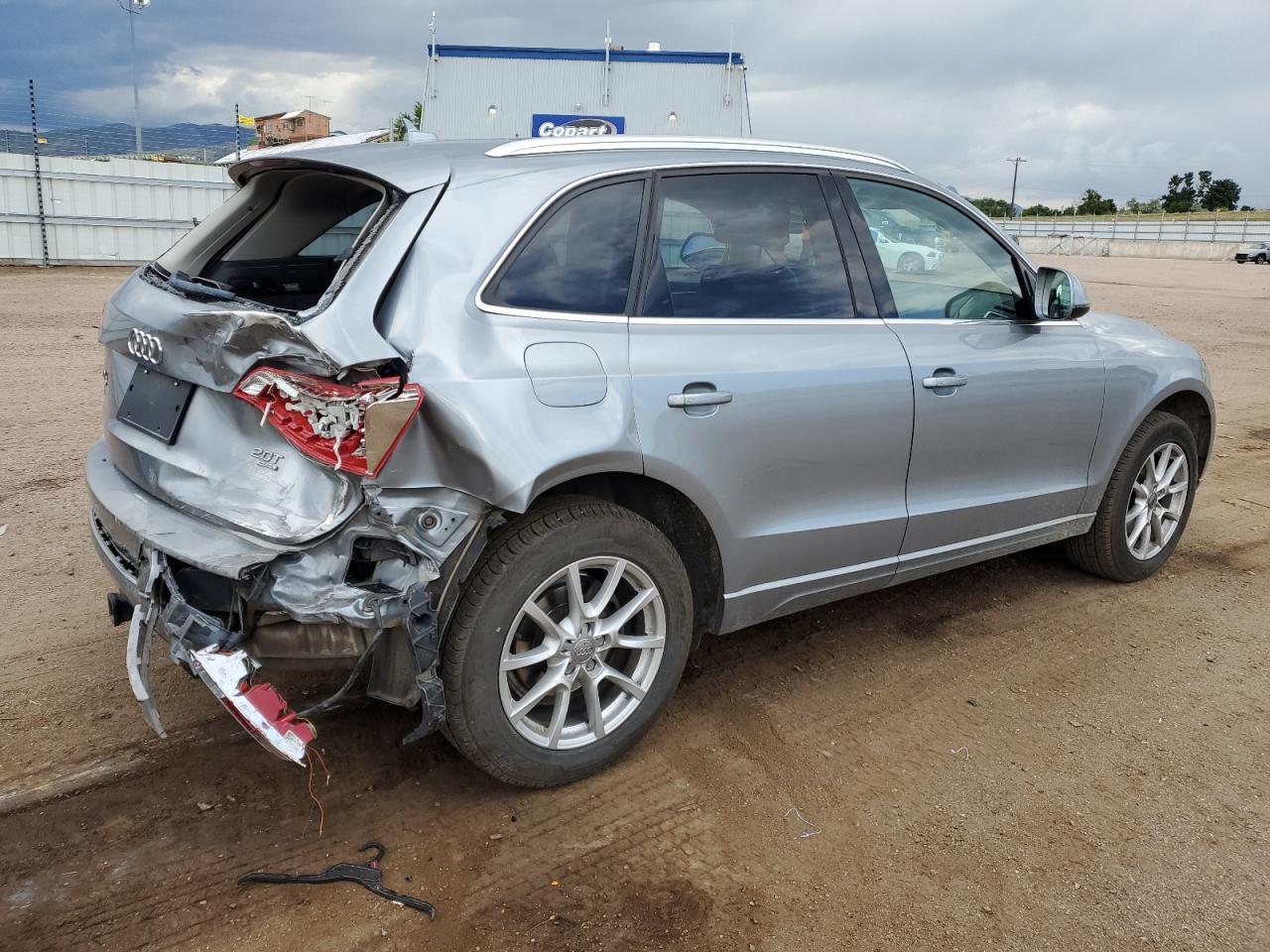 2011 Audi Q5 Premium Plus - Image 3