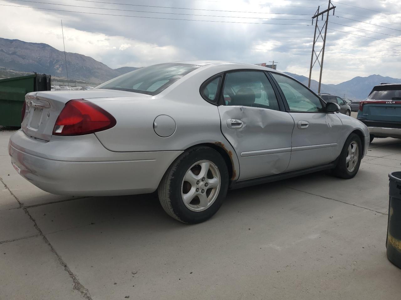 2003 Ford Taurus Ses - Image 3