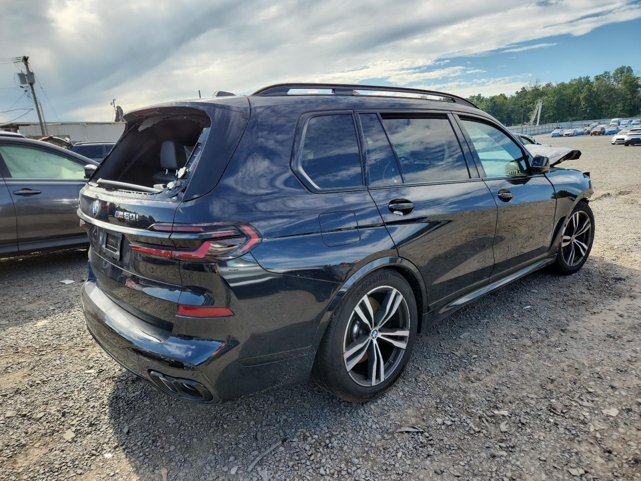 2025 BMW X7 M60I - Image 3