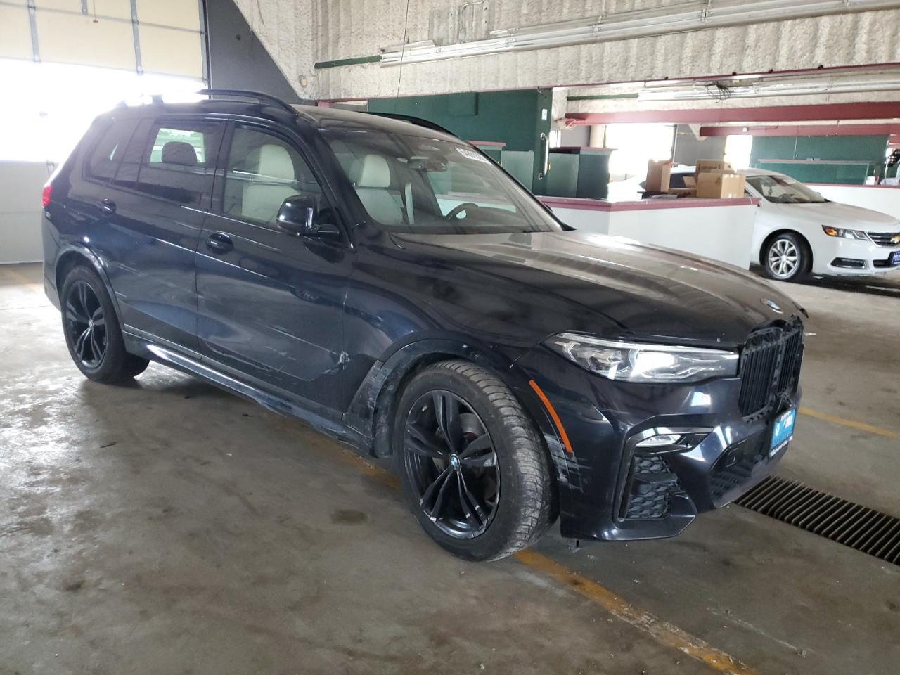 2019 BMW X7 xDrive40I - Фото 4