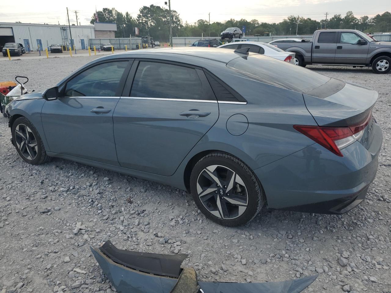 2022 Hyundai Elantra Sel - Фото 2