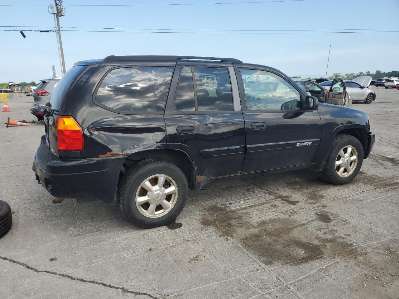 2005 GMC Envoy - Image 3