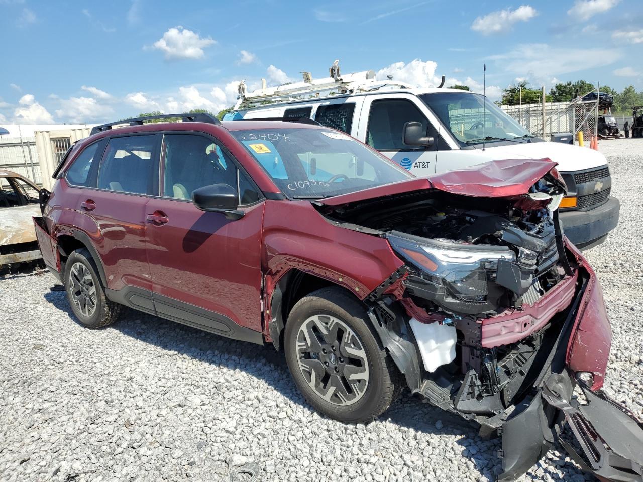 2025 Subaru Forester - Фото 4