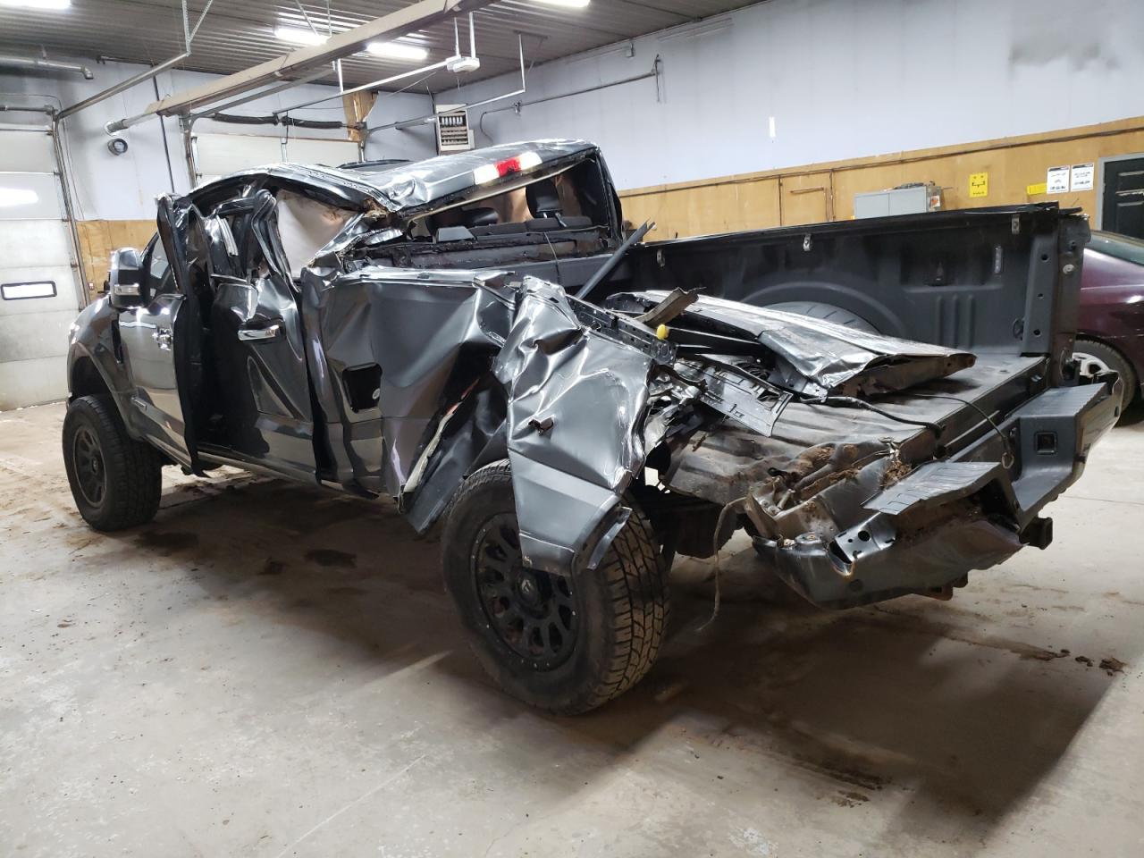 2019 Ford F250 Super Duty - Фото 2