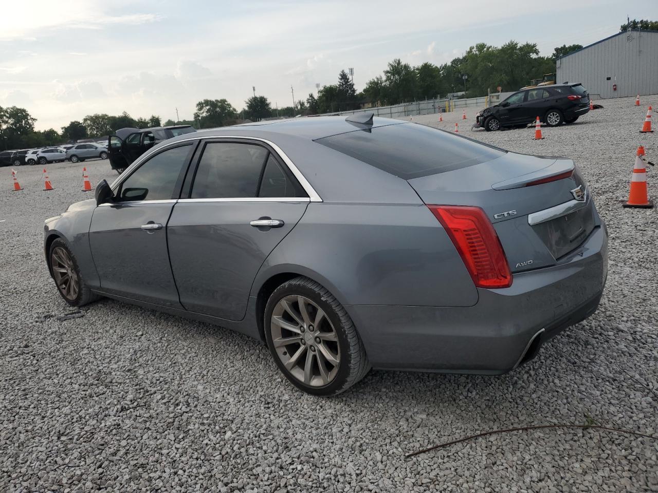 2018 Cadillac Cts Luxury - Фото 2
