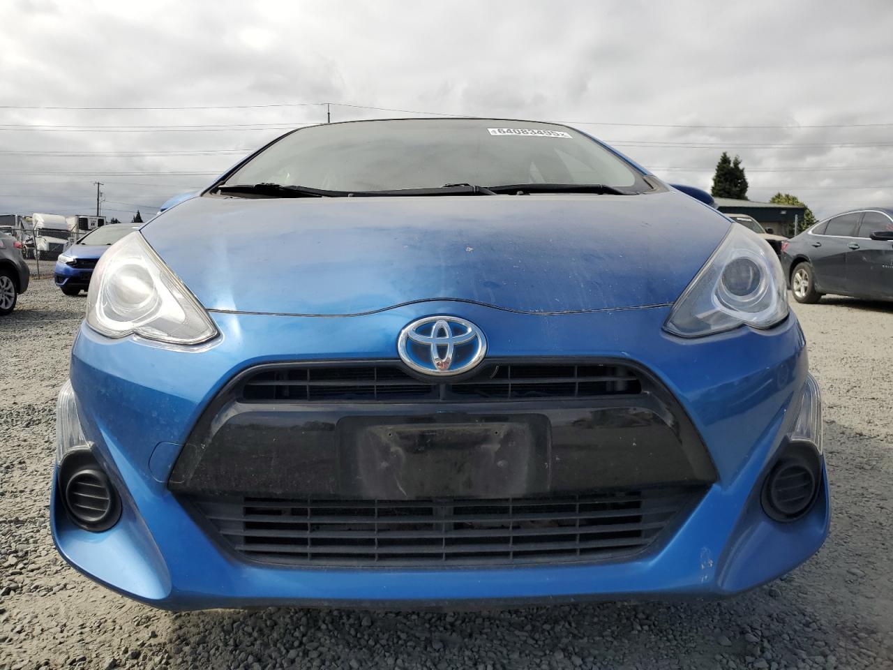 2015 Toyota Prius C - Image 5