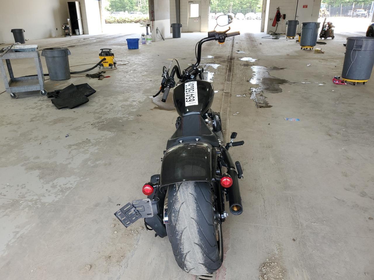 2018 Harley-Davidson Fxbrs Breakout 114 - Фото 4