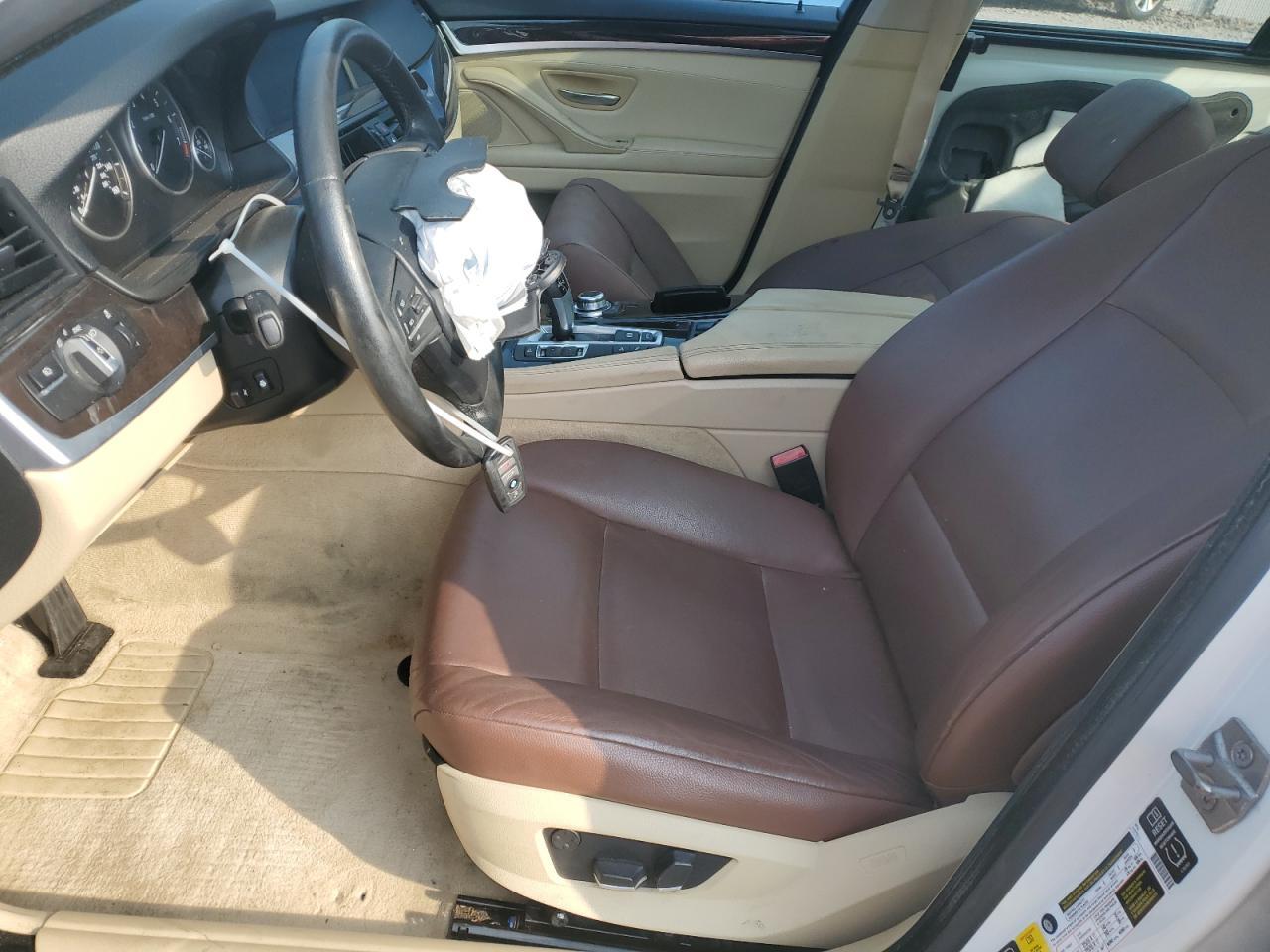 2013 BMW 528 Xi - Image 7