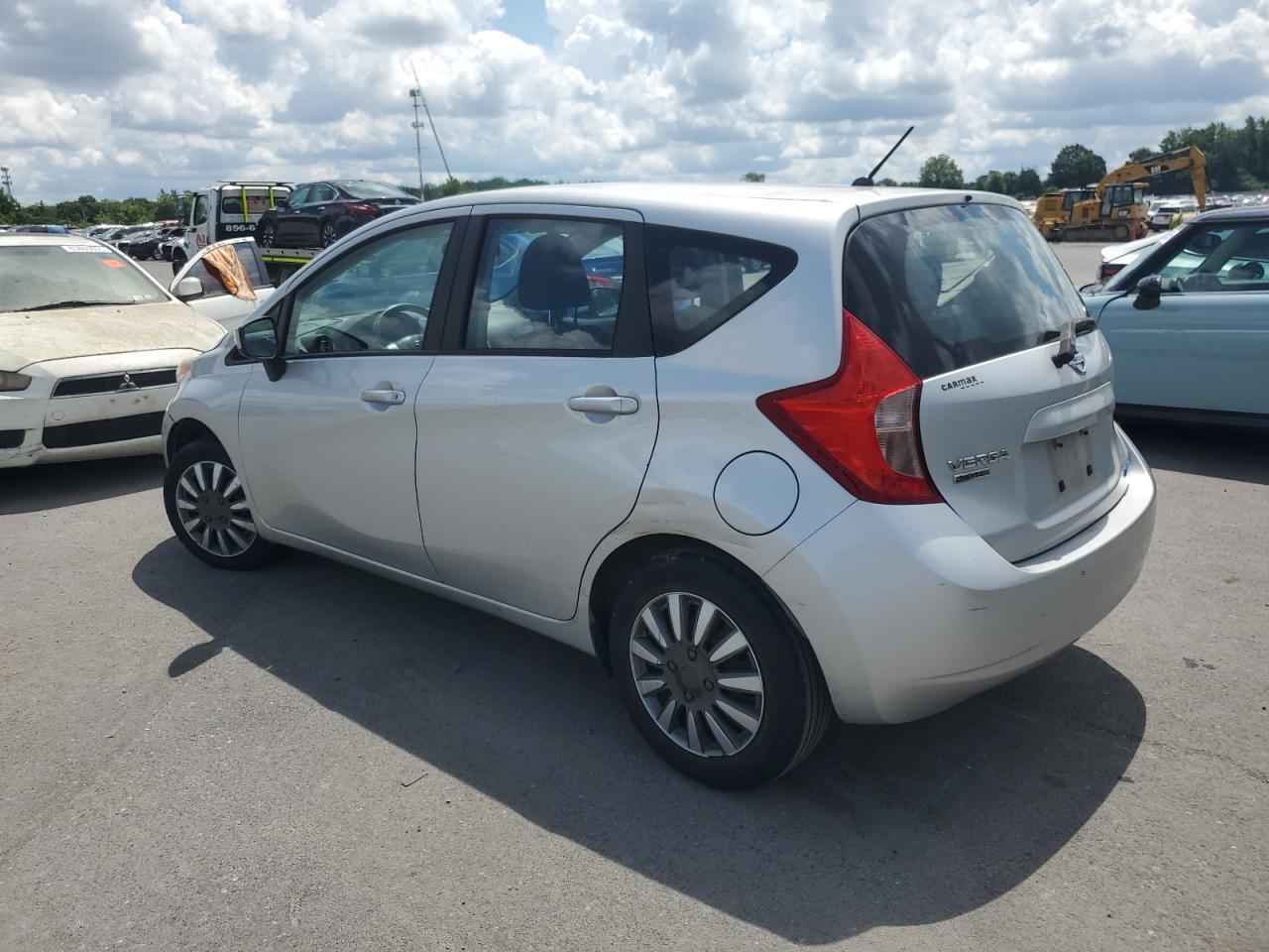 2015 Nissan Versa Note S - Фото 2