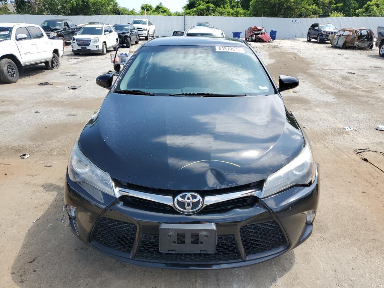 2017 Toyota Camry Le - Фото 5