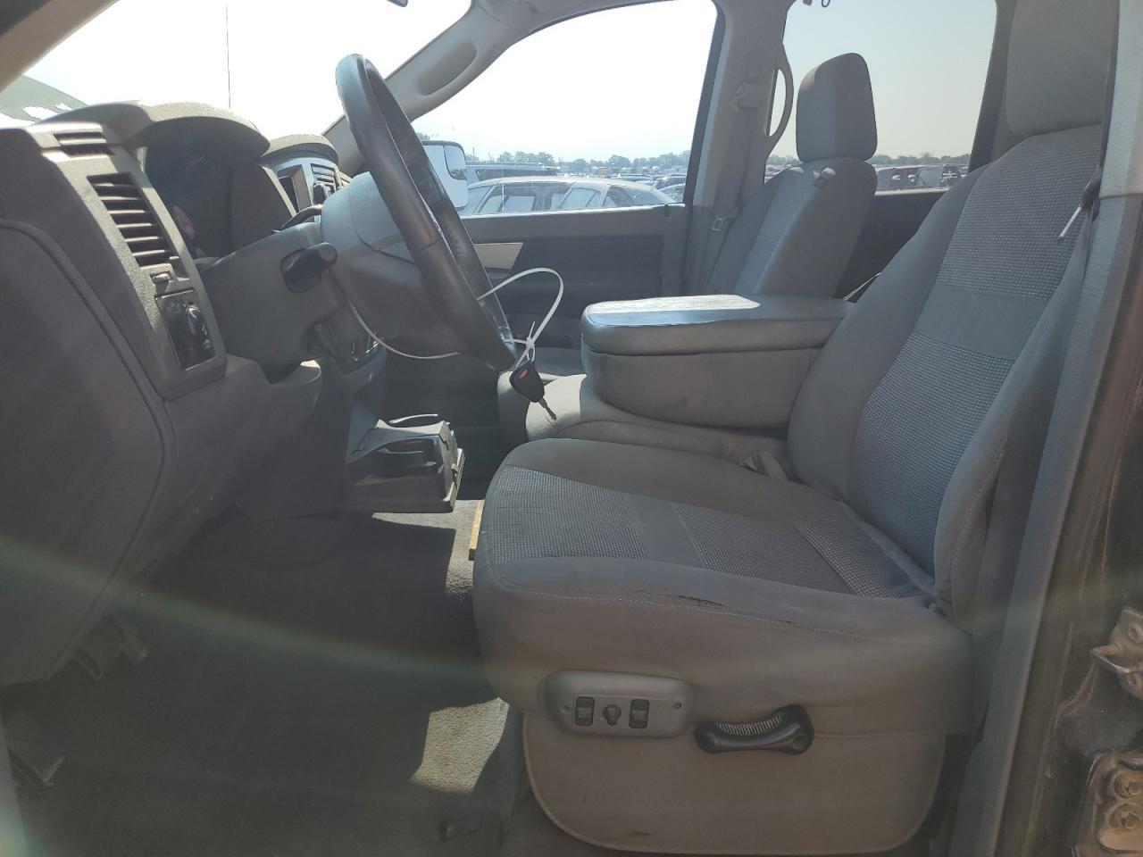 2007 Dodge Ram 3500 St - Фото 7