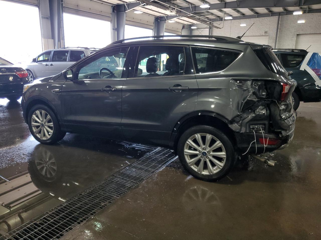 2019 Ford Escape Sel - Фото 2