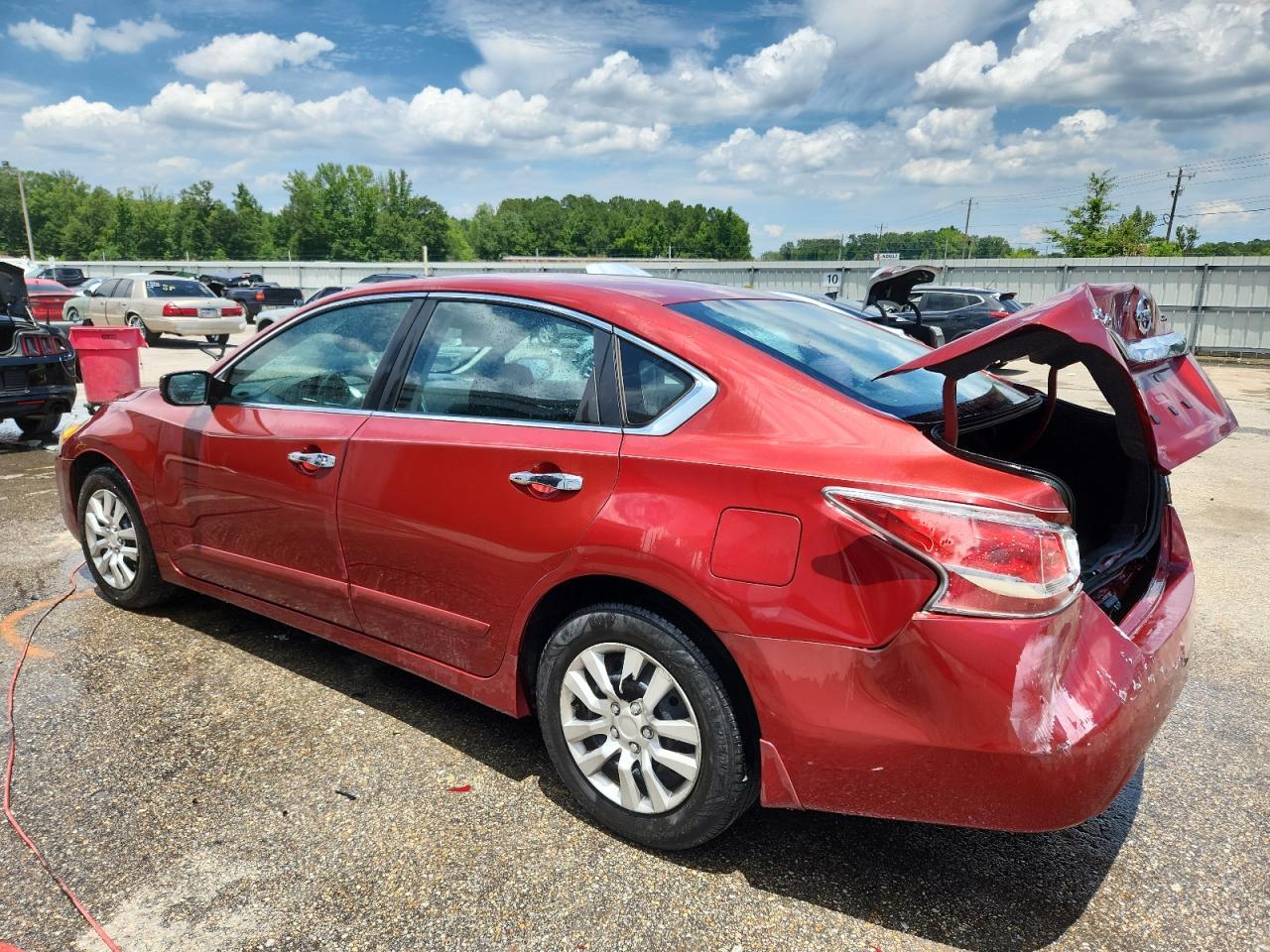 2015 Nissan Altima 2.5 - Image 2