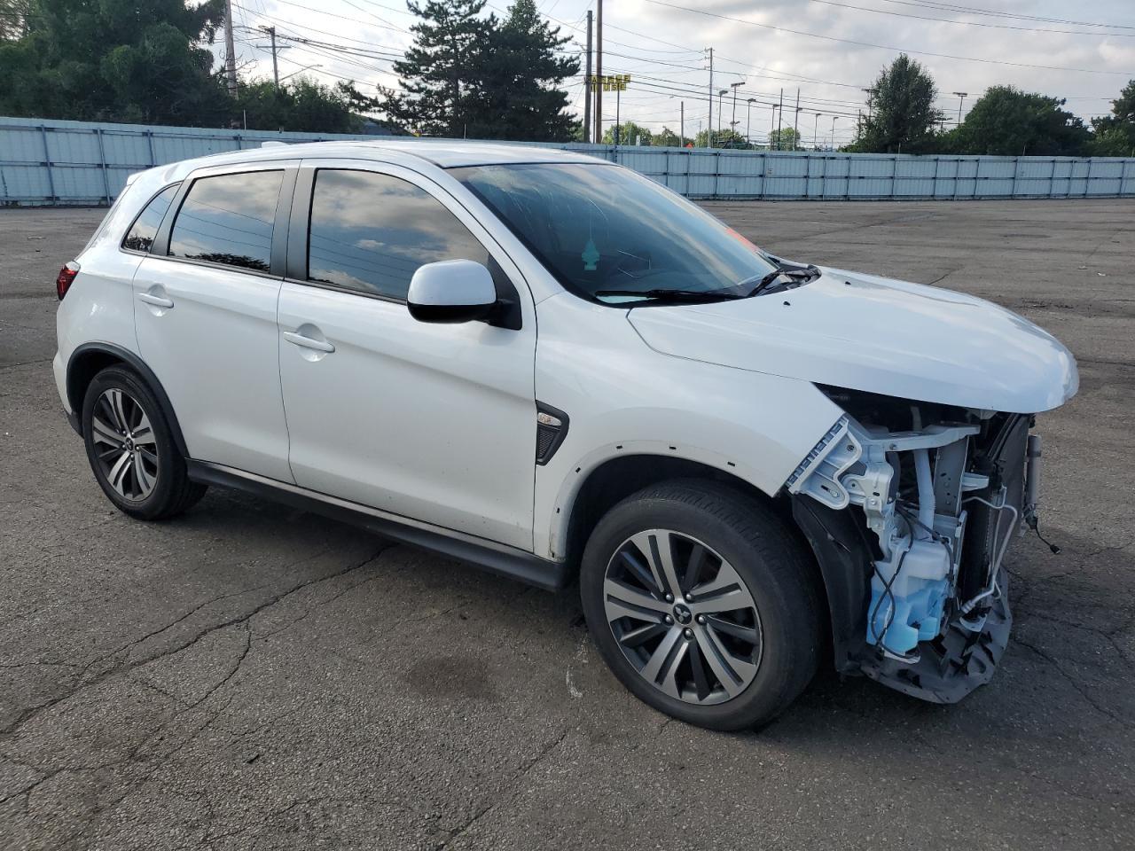 2020 Mitsubishi Outlander Sport Es - Фото 4