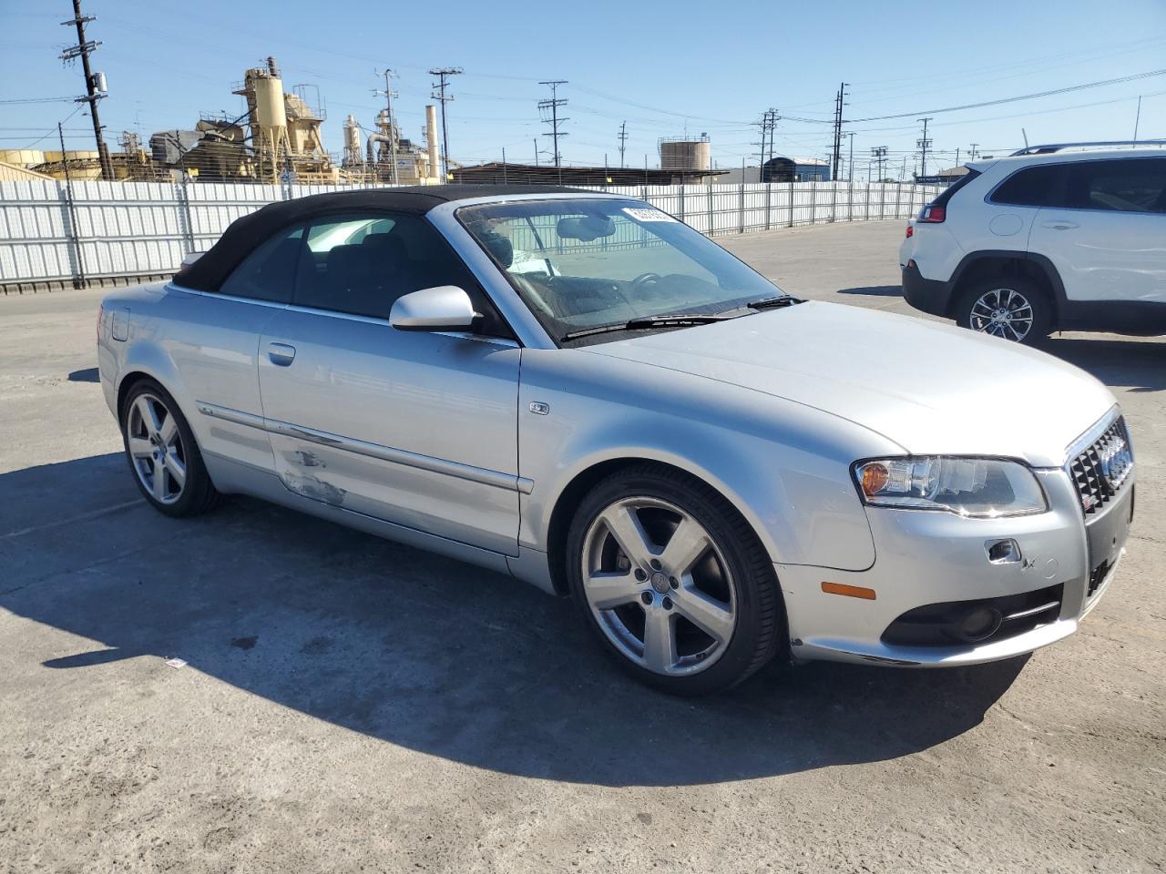 2009 Audi A4 2.0T Cabriolet - Image 4