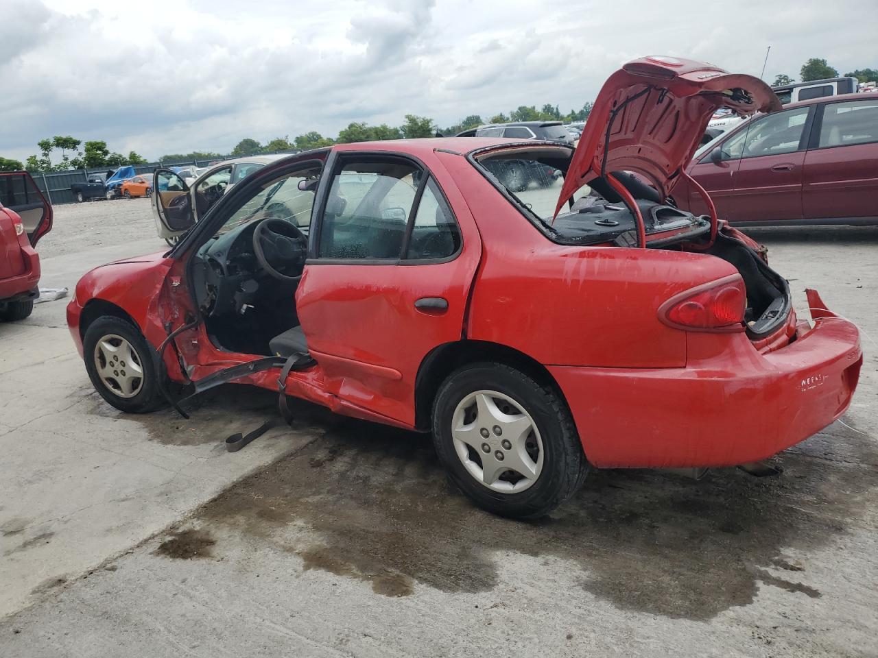 2004 Chevrolet Cavalier - Фото 2