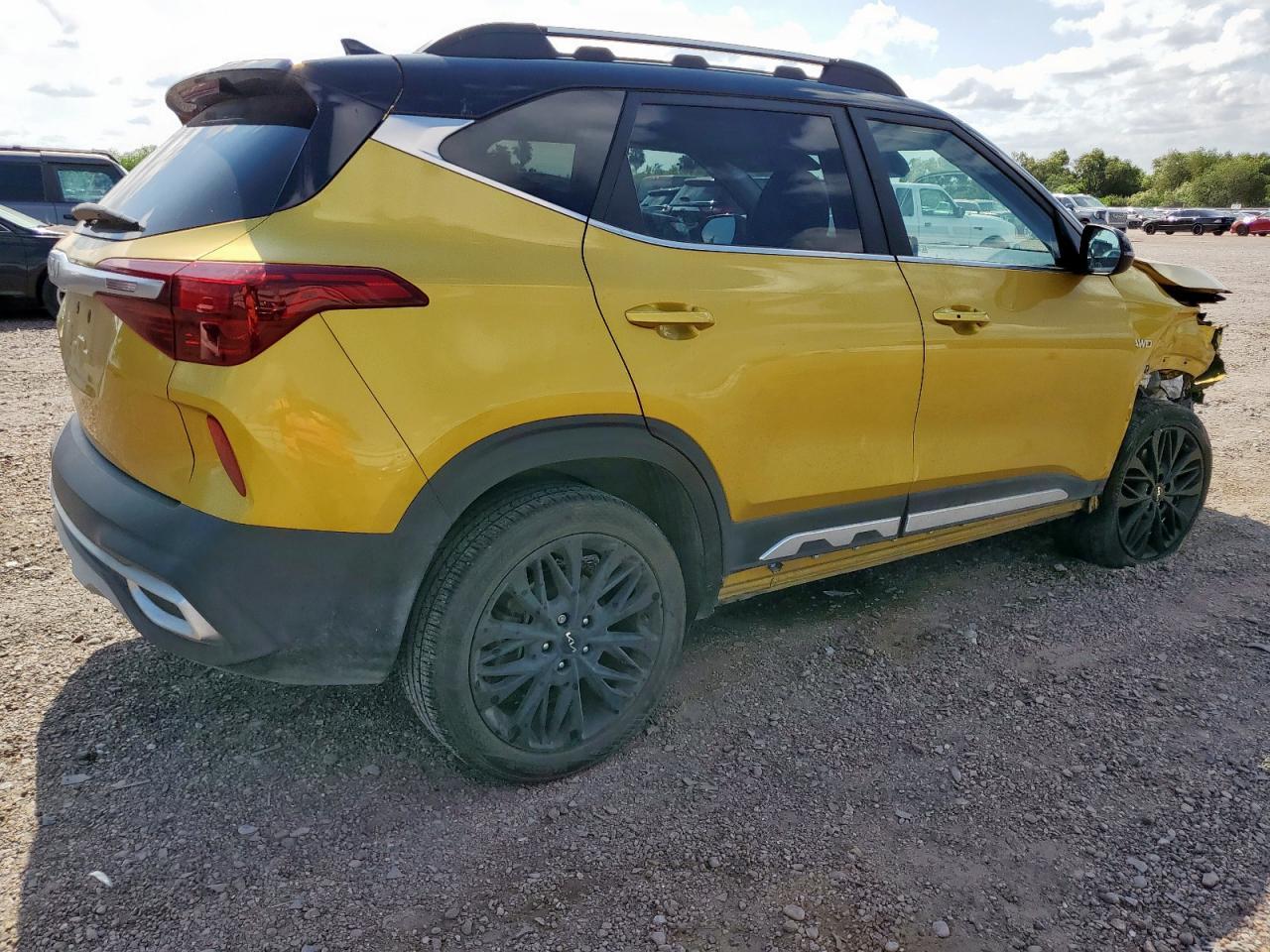 2023 Kia Seltos Nightfall - Image 3