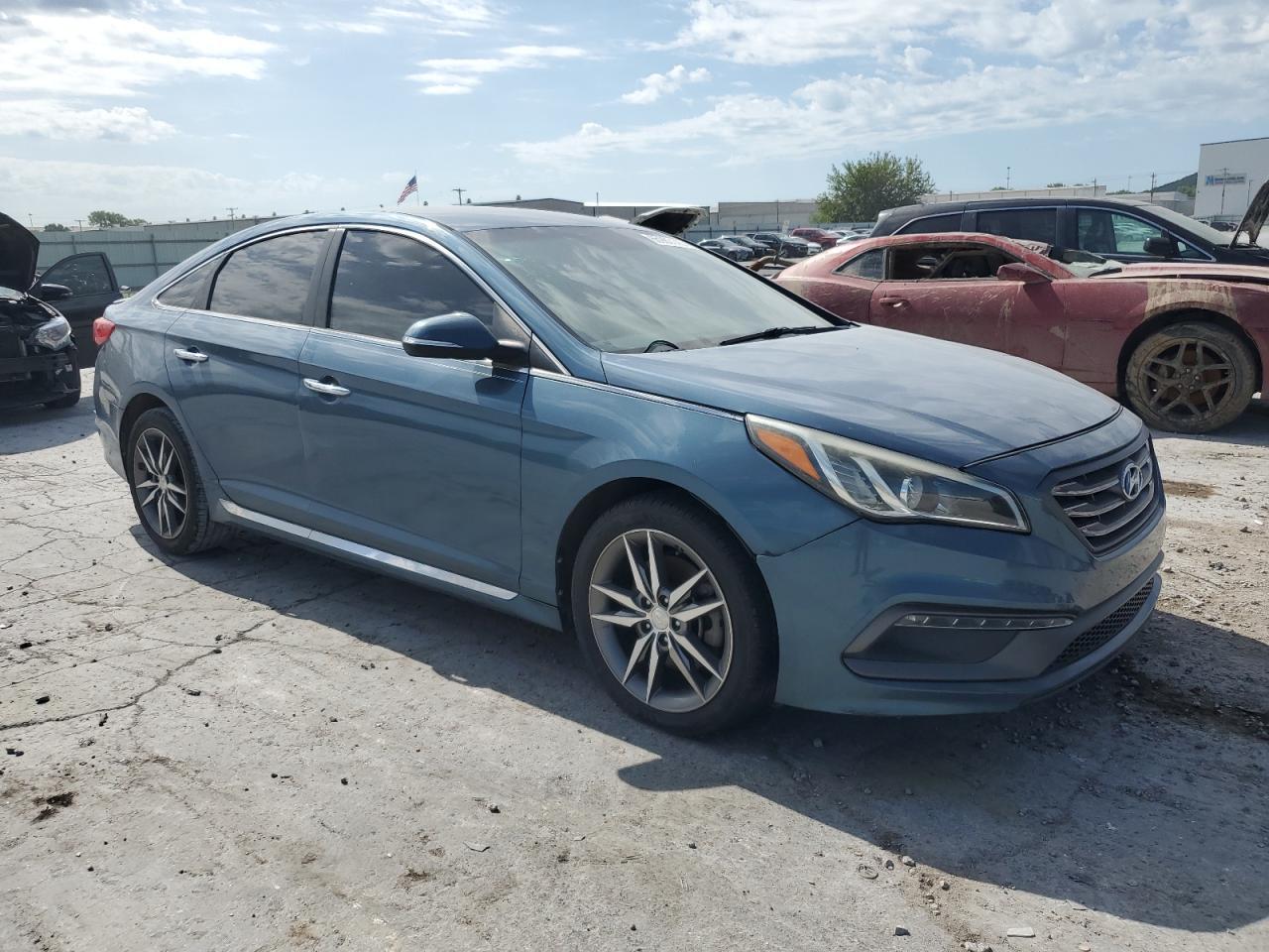 2015 Hyundai Sonata Sport - Image 4