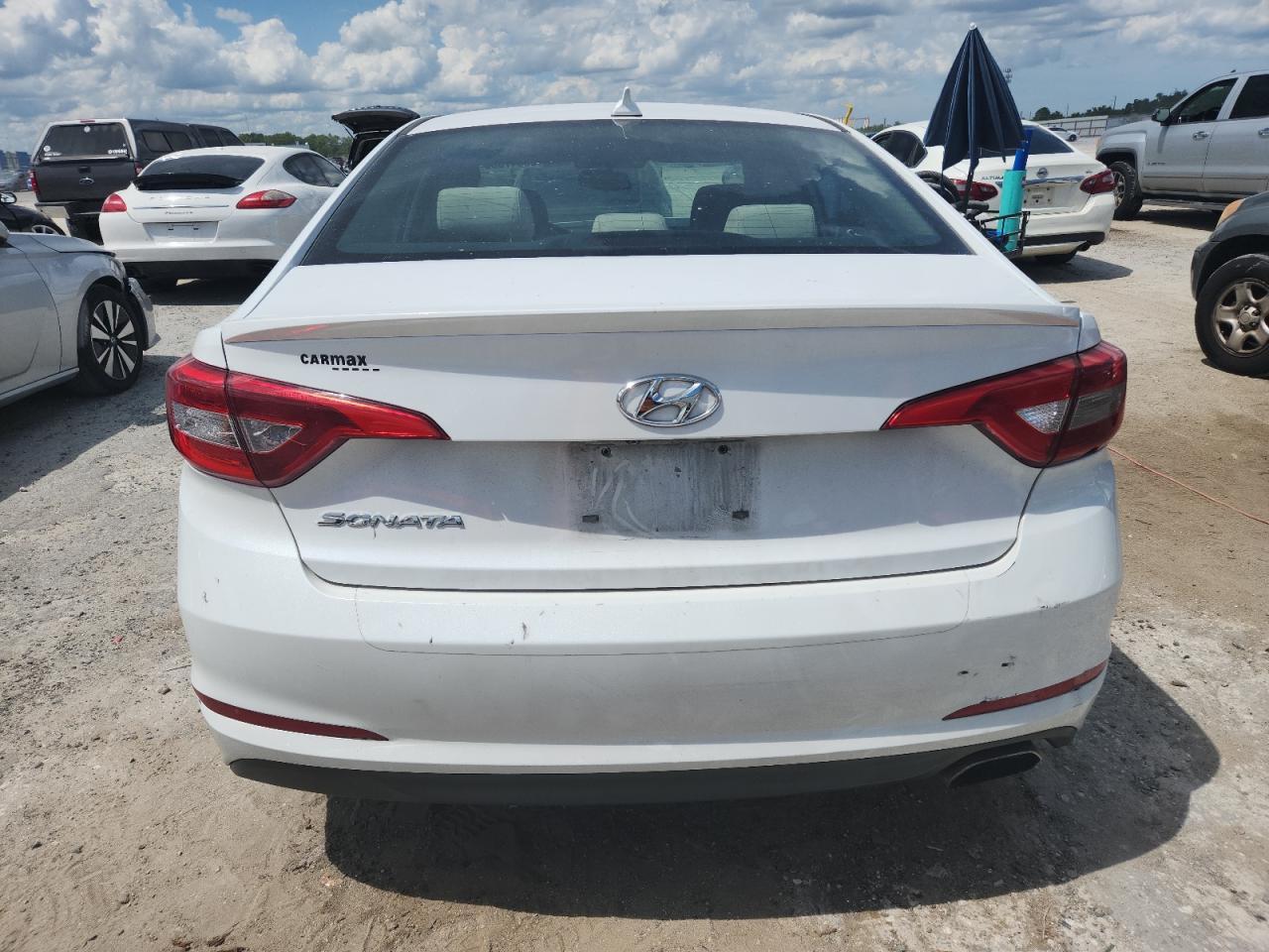2017 Hyundai Sonata Se - Image 6