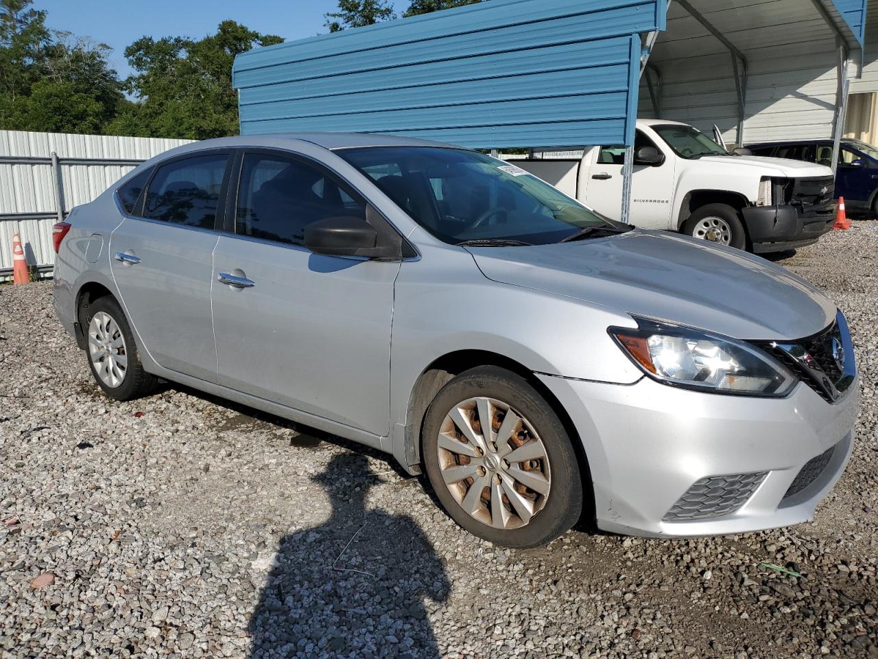 2016 Nissan Sentra S - Фото 4