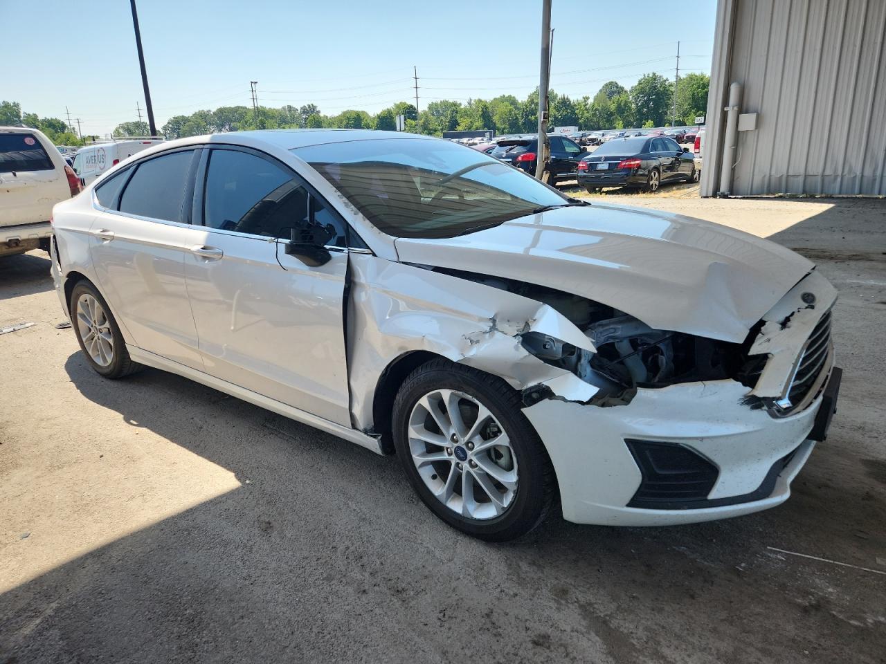 2020 Ford Fusion Se - Фото 4