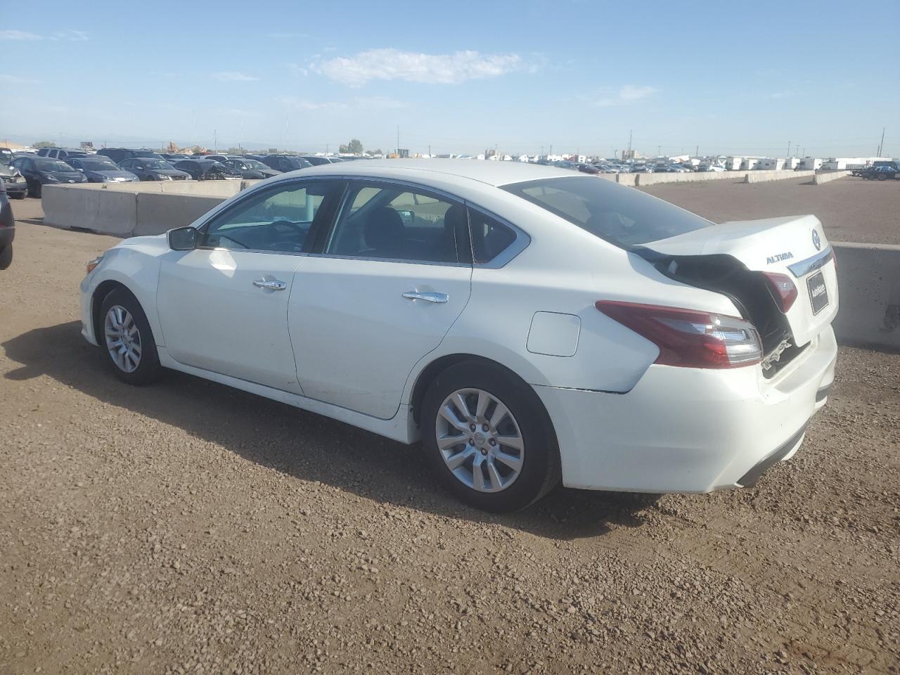2018 Nissan Altima 2.5 - Фото 2
