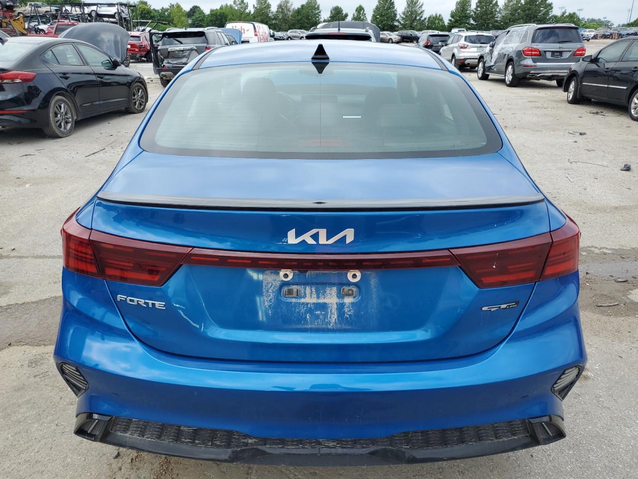 2022 Kia Forte Gt Line - Фото 6