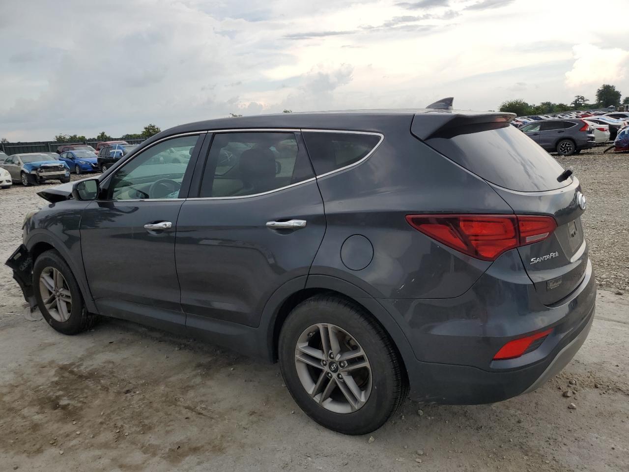 2017 Hyundai Santa Fe Sport - Image 2