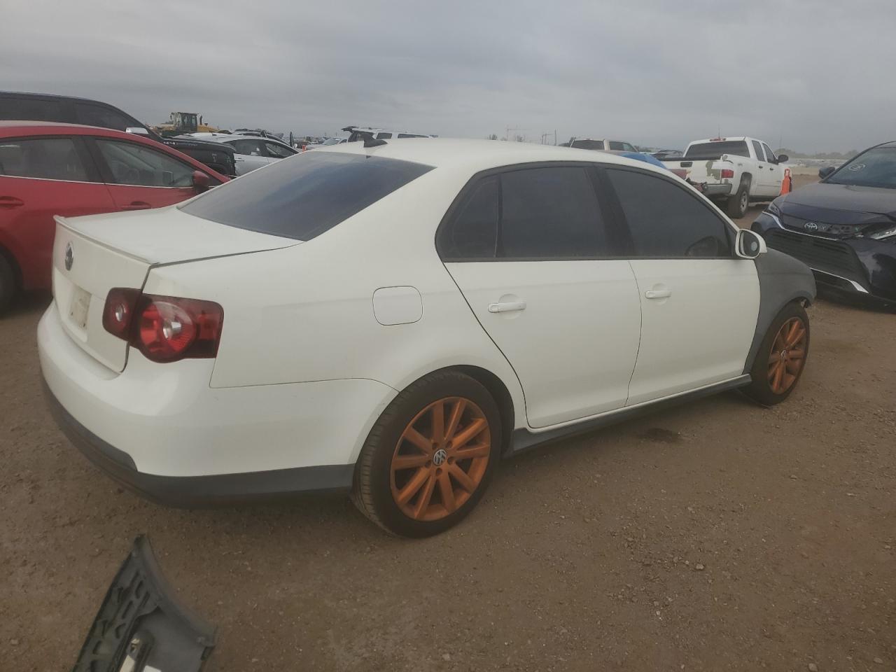2008 Volkswagen Gli - Image 3