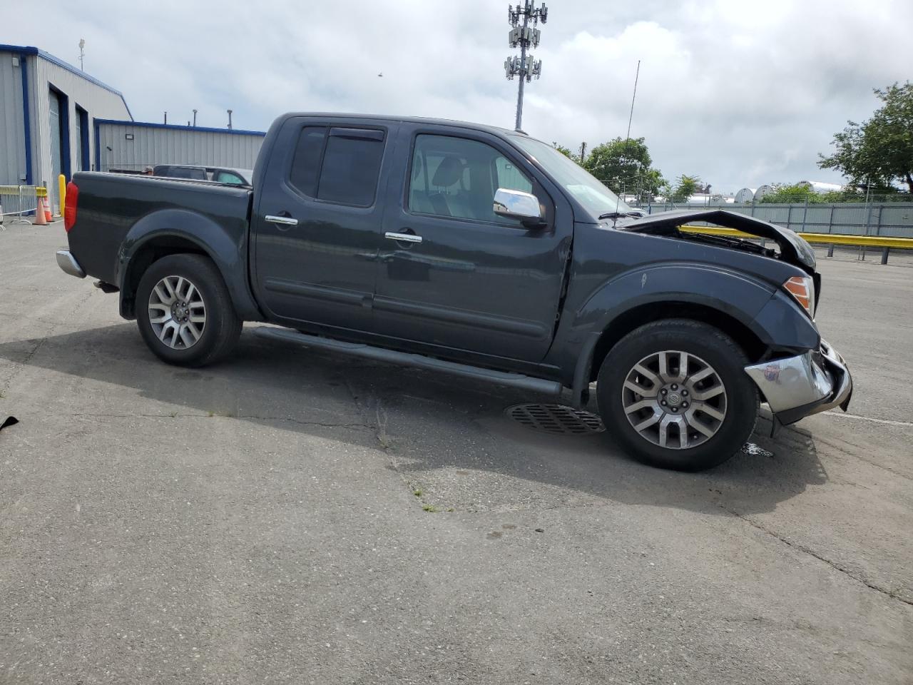 2013 Nissan Frontier S - Image 4
