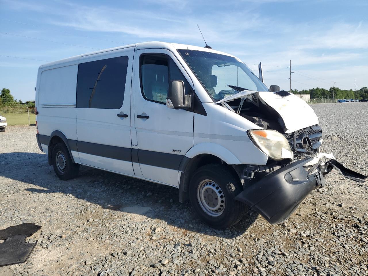2012 Mercedes-Benz Sprinter 2500 - Image 4