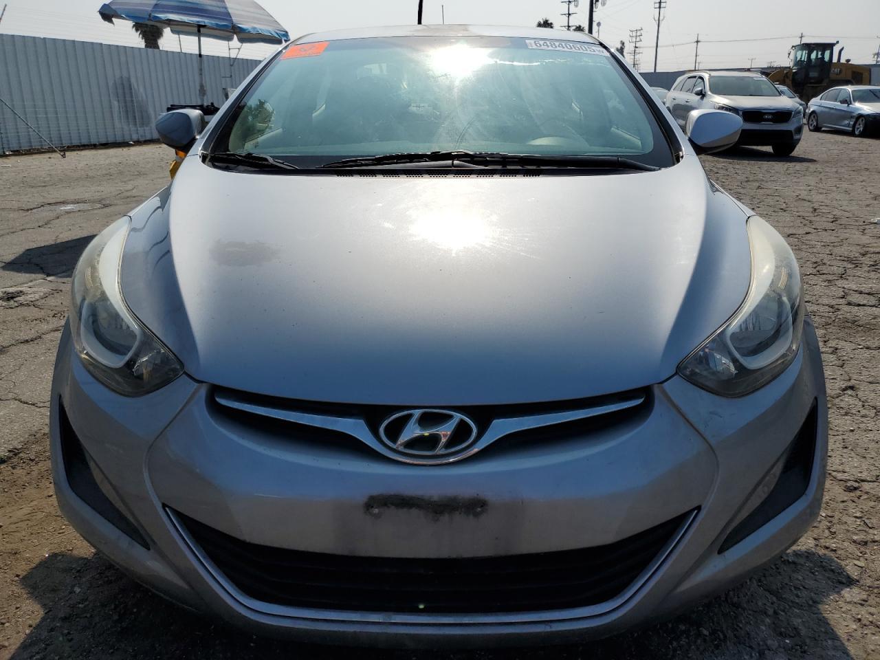 2016 Hyundai Elantra Se - Image 5