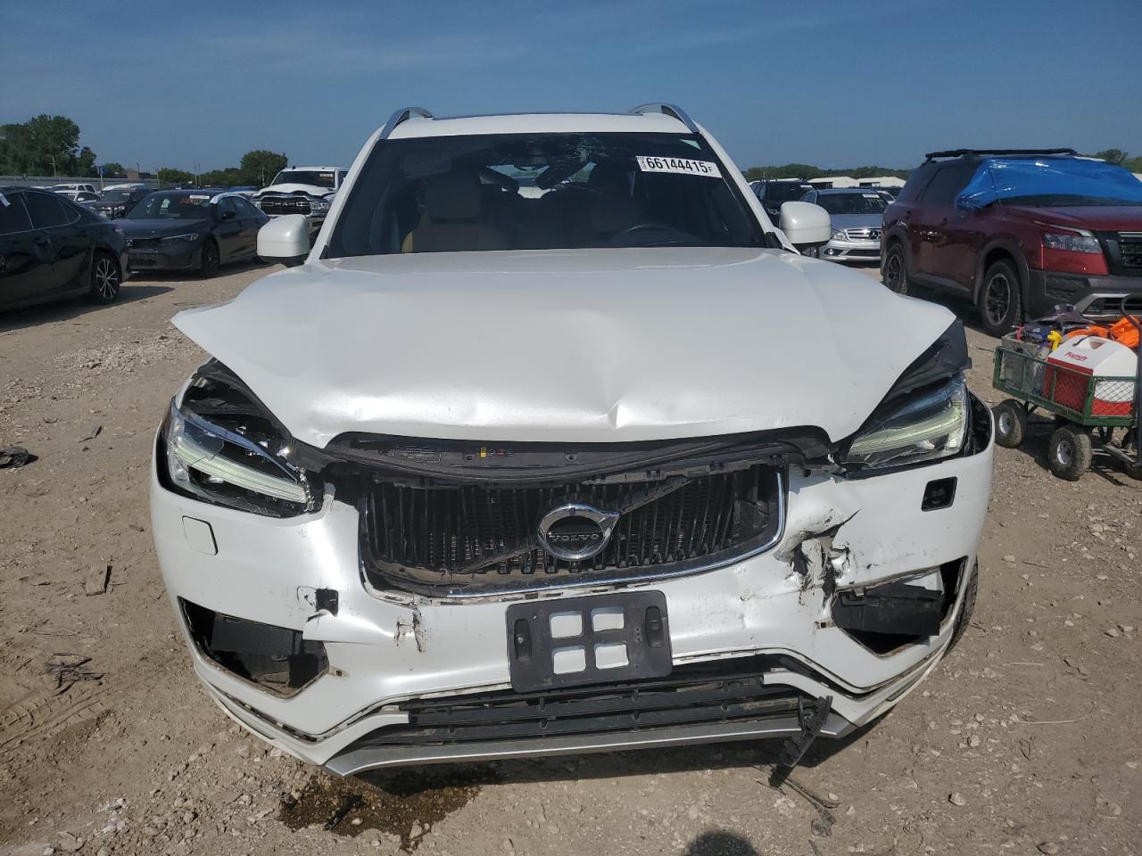 2017 Volvo Xc90 T6 - Image 5