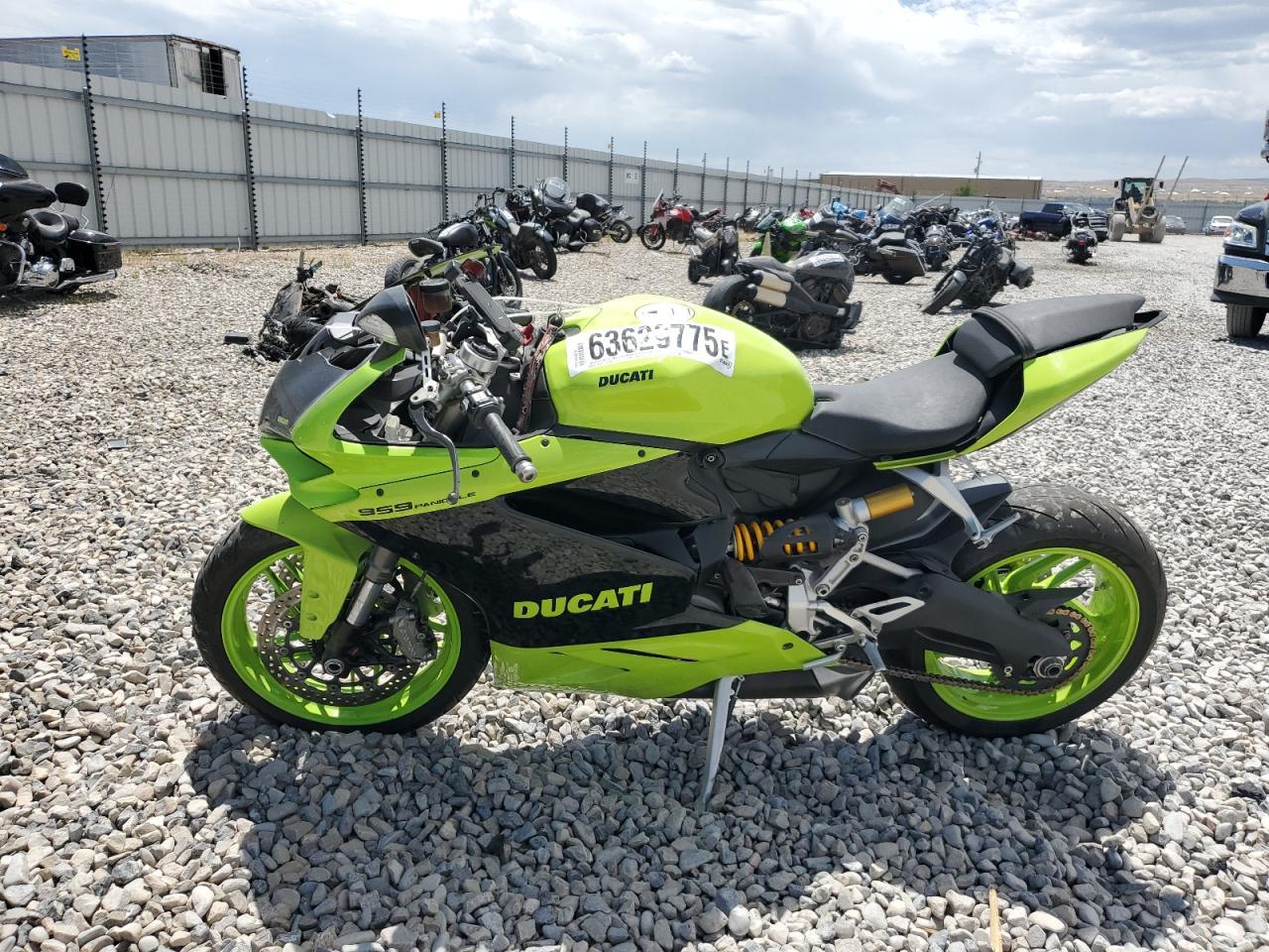 2016 Ducati Superbike 959 Panigale - Фото 3