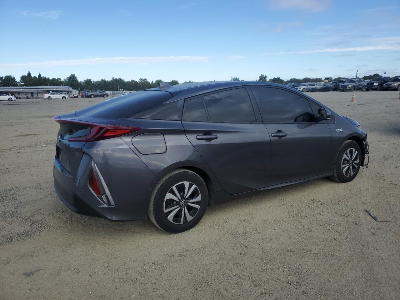 2017 Toyota Prius Prime - Фото 3